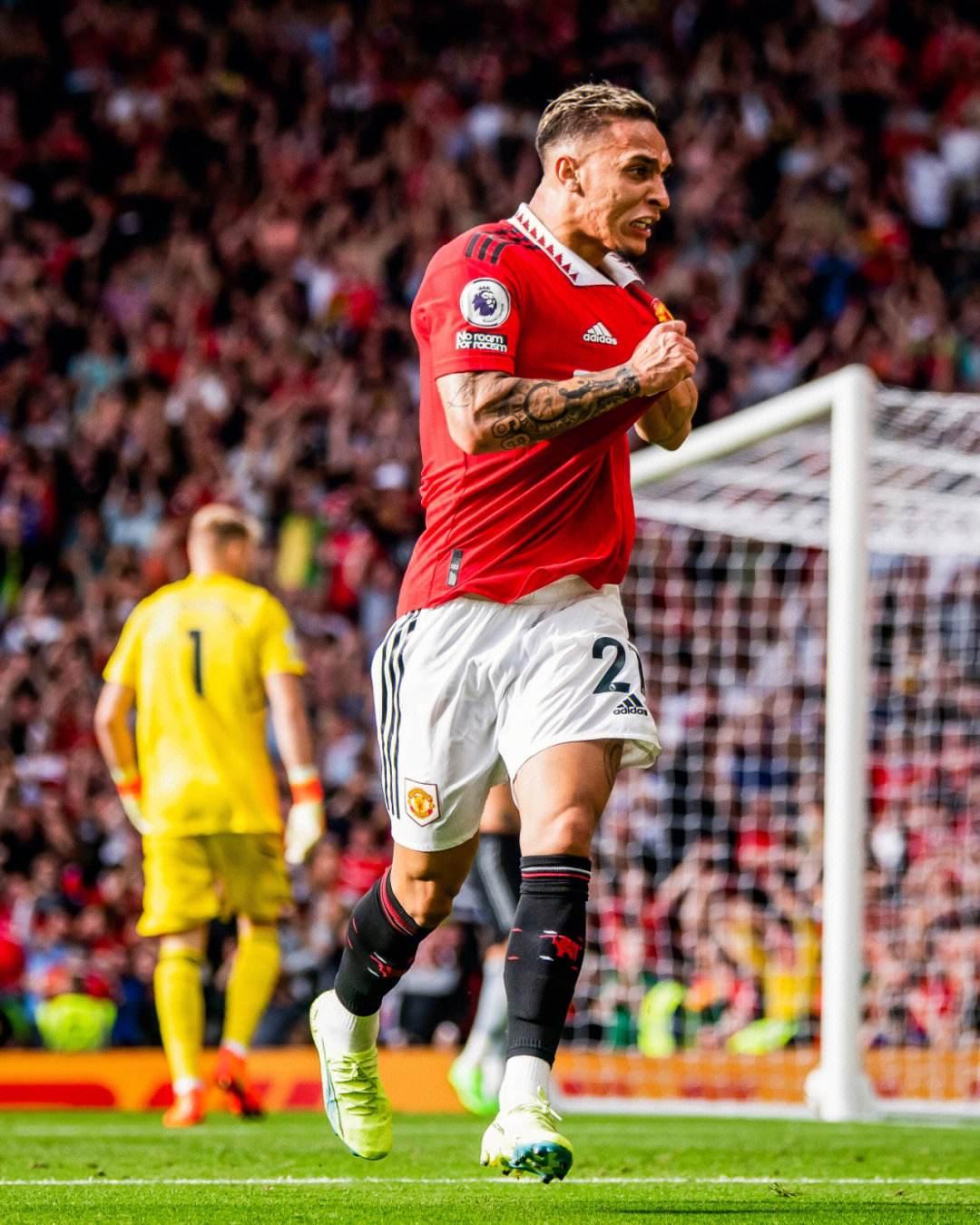 云顶之弈14.24版本更新三位奥术传奇回归，6费超强单位引领新战潮