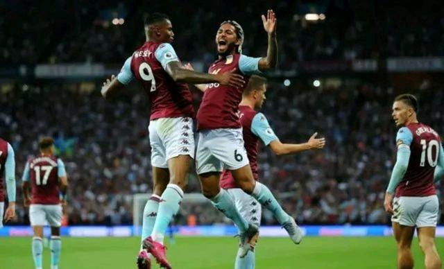 25岁哈兰德快哭了 4失绝杀+离谱吐饼让瓜帅仰天抱头 近4轮进1点球