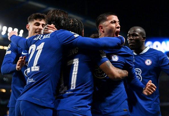 爱玩黄油好处多多！老外买黄油捡漏RTX 5070游戏电脑